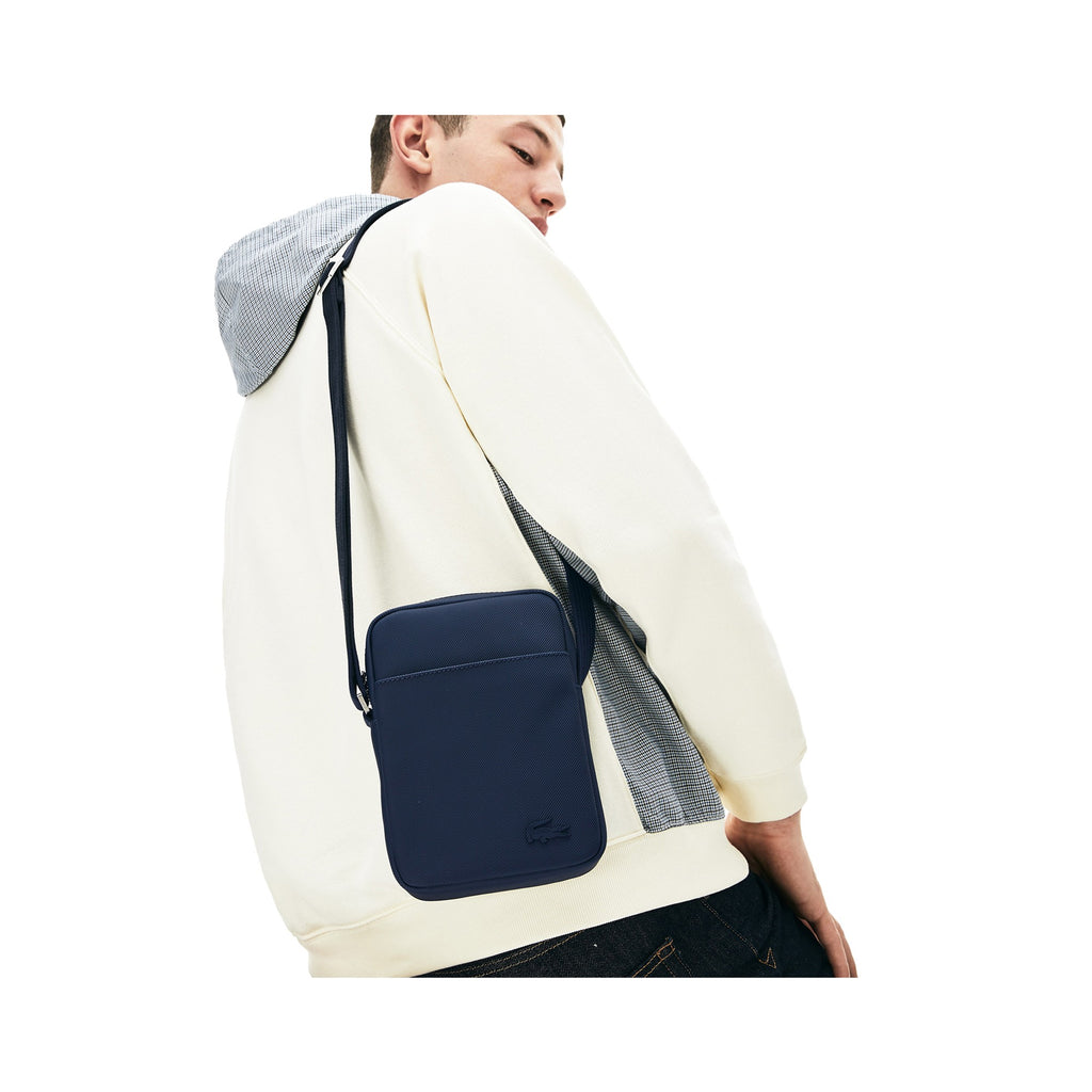 Lacoste Men's Classic Petit Piqu Vertical Zip Bag